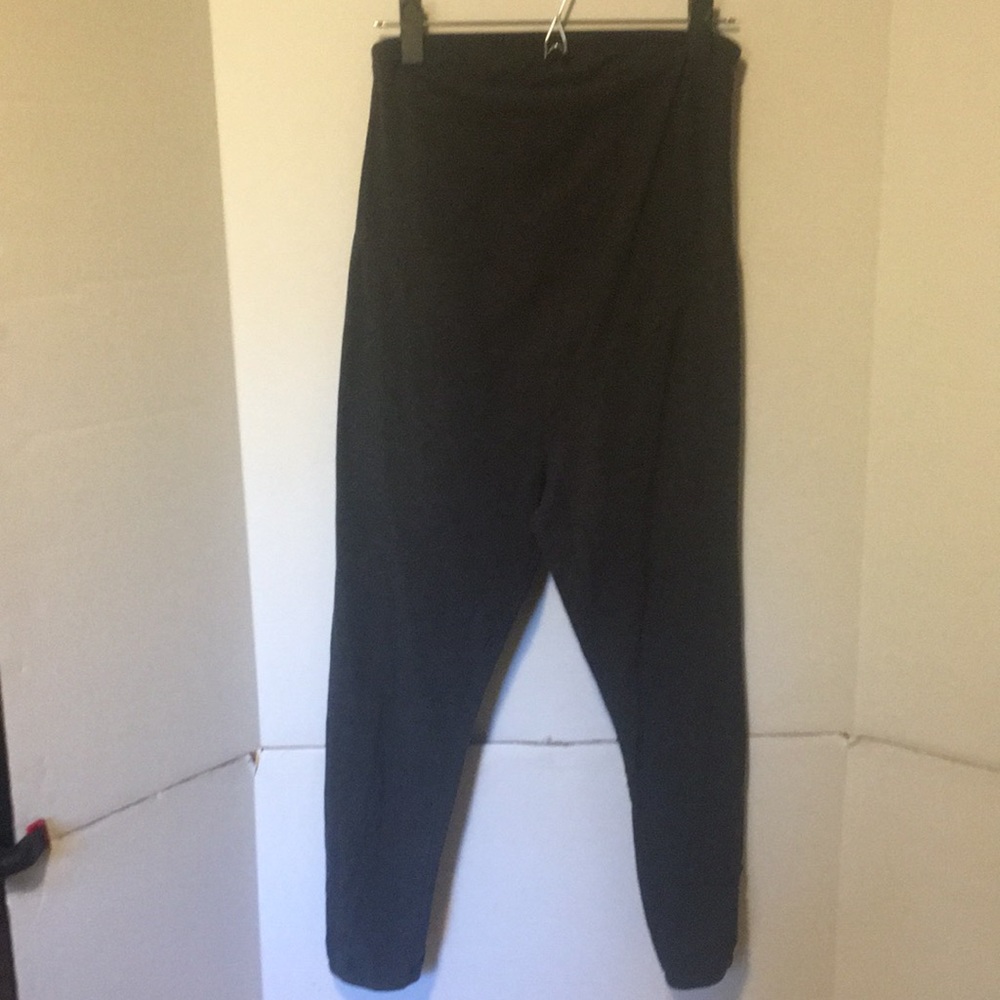 A GLOW MATERNITY LEGGINGS SIZE M